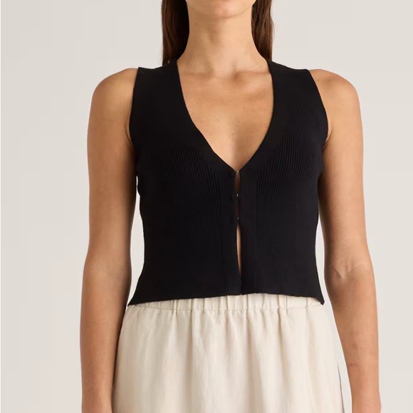Quince Sweaters - Quince Eco-Knit Split Front Sweater Vest black size large